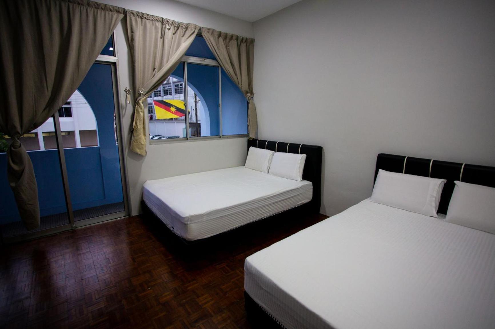 Hom2Rex Kuching Homestay Taman Timberland Exteriör bild